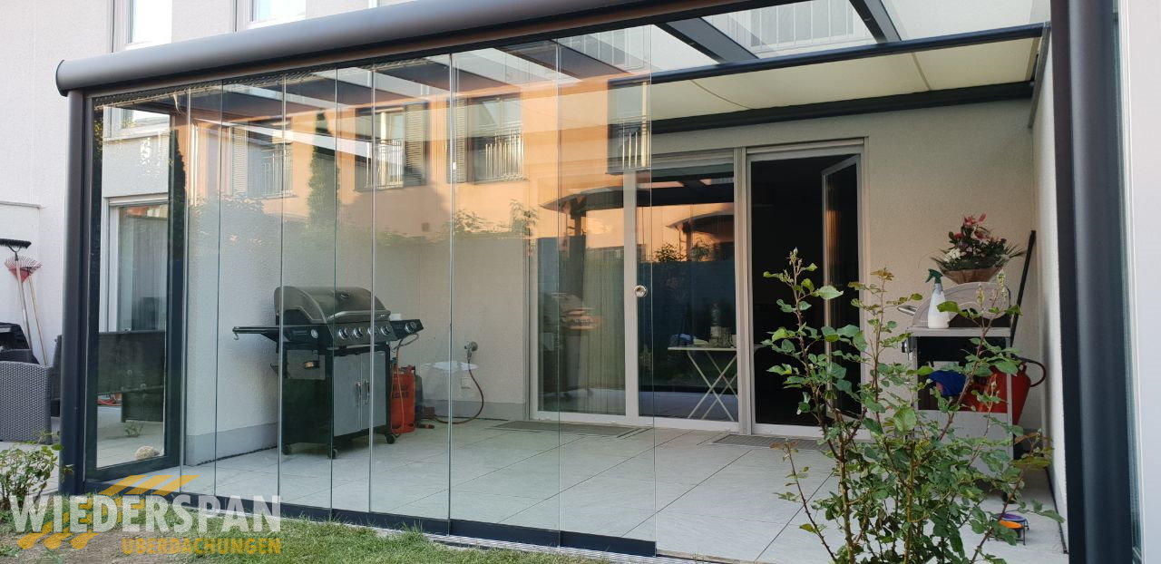 Kalter Wintergarten, Unterglasmarkise, Schiebeanlage, 5 x 3,2 m, München