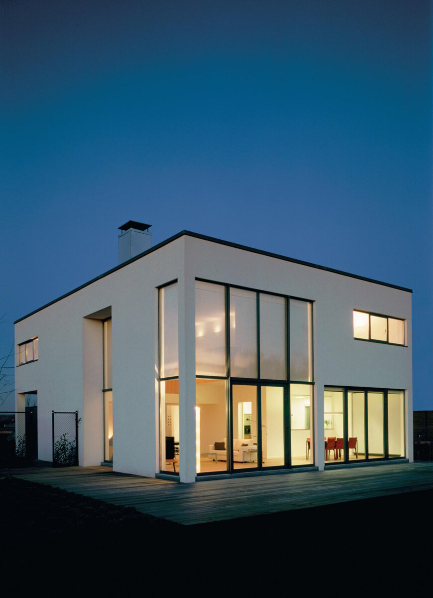 Raffstore an Wohnhaus